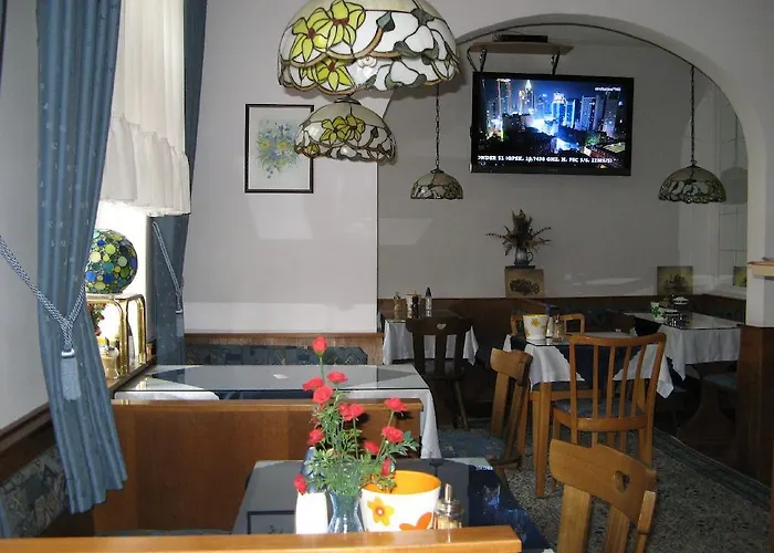 Hotel Rustler 2*